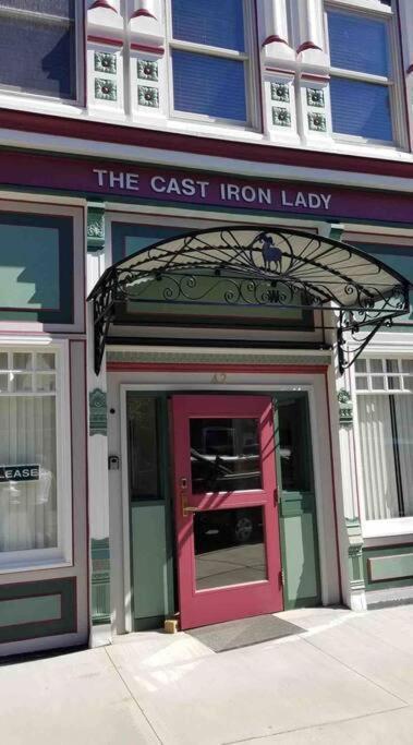 Appartamento The Cast Iron Lady Wyalusing Esterno foto